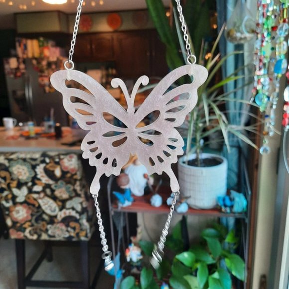 Handmade Resin Butterfly - Picture 1 of 2